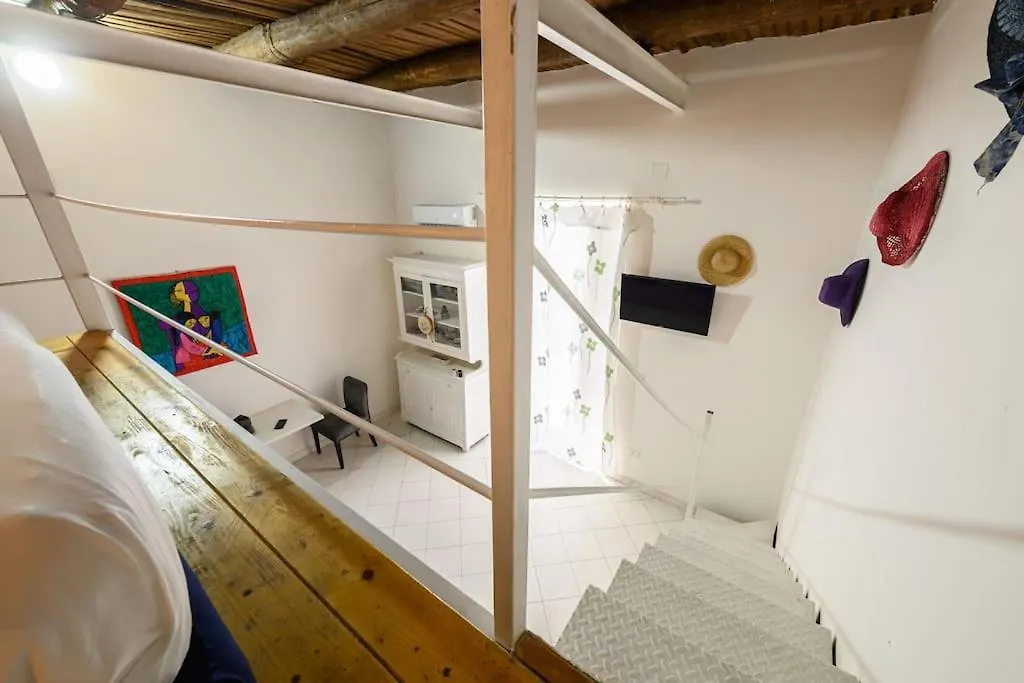Apartment Ferienwohnung Casa Fefe Neapel Italien